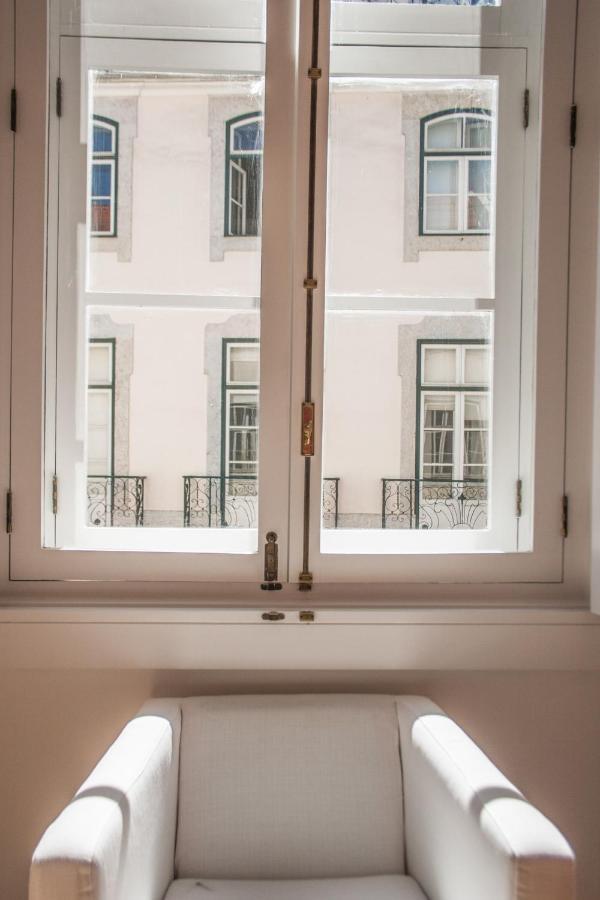 Chiado Superior By Architecture Tote Ser Lisboa