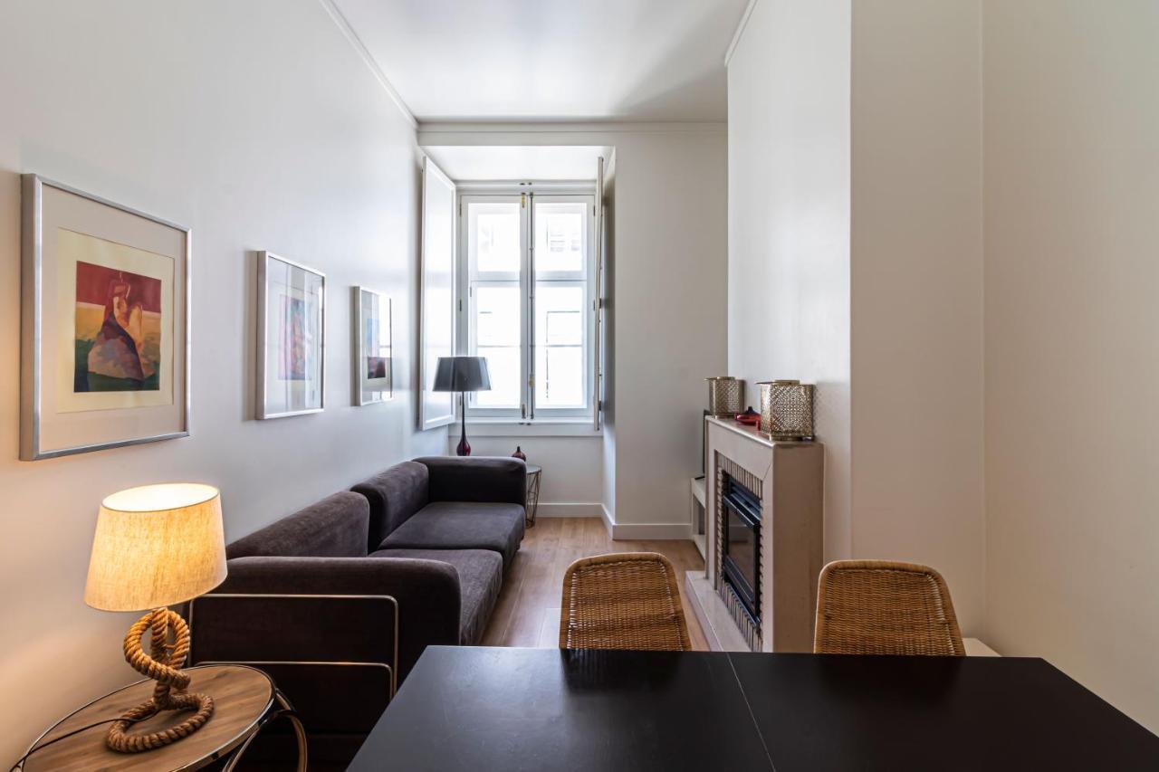Chiado Superior By Architecture Tote Ser * Lisboa