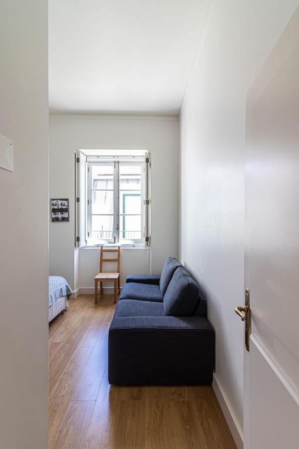 Chiado Superior By Architecture Tote Ser Lisboa